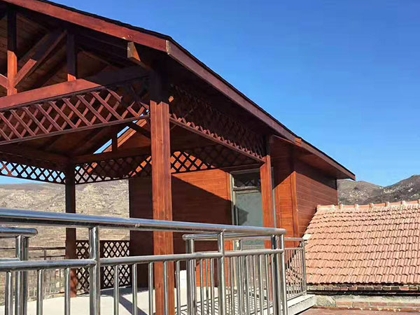 李峪村(cūn)防腐木(mù)工(gōng)程